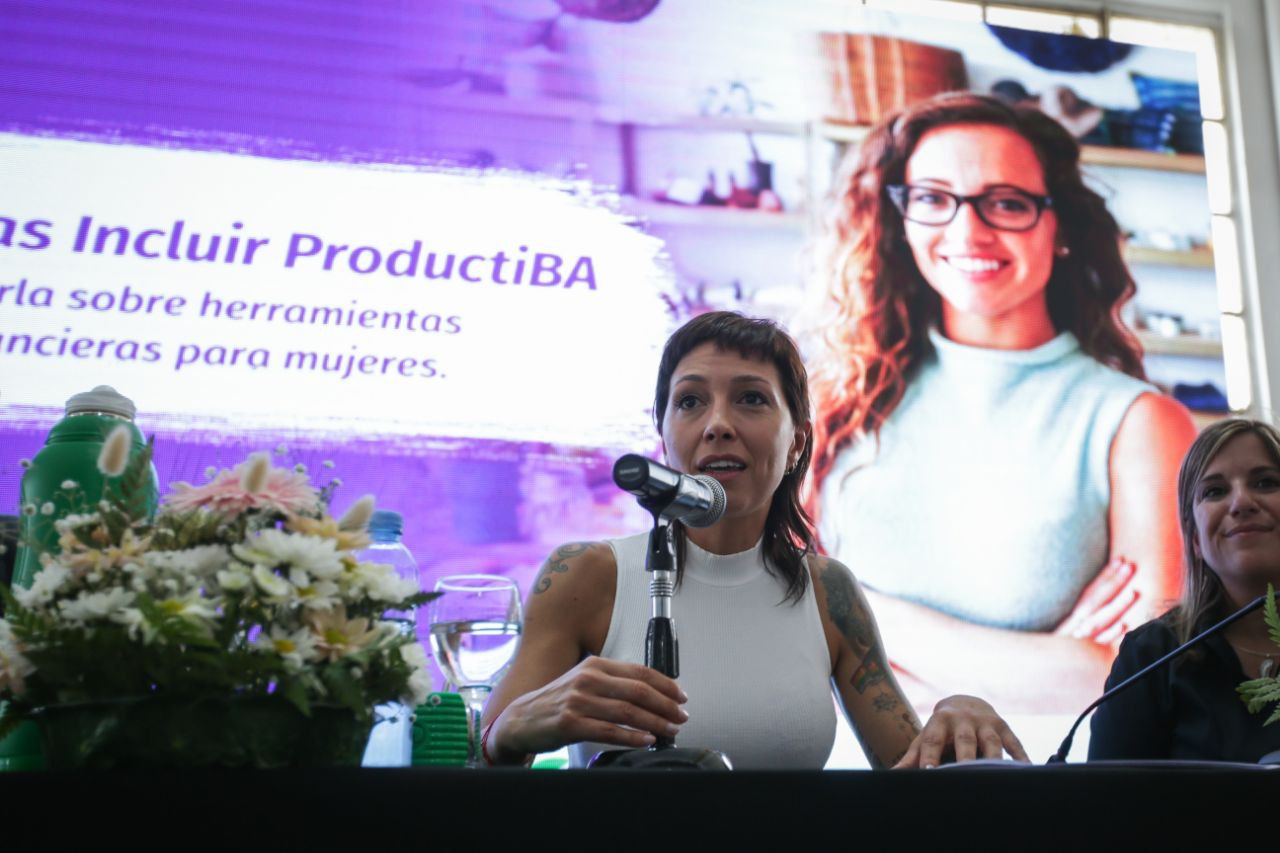 MAYRA PARTICIPÓ DE LA JORNADA INCLUIR “PRODUCTIBA” EN LA BERNALESA