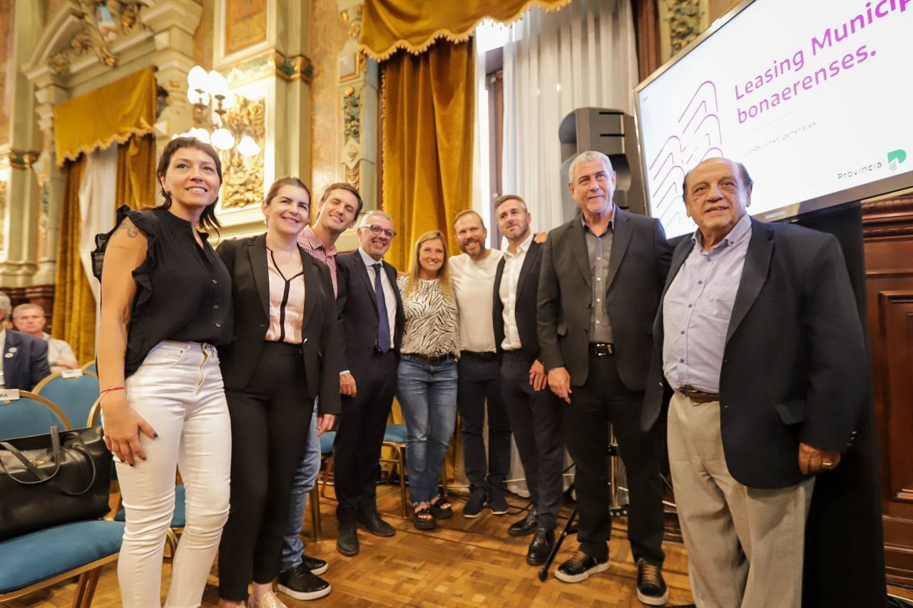  MAYRA JUNTO A KICILLOF  EN LA PRESENTACIÓN DE UNA LÍNEA DE FINANCIAMIENTO