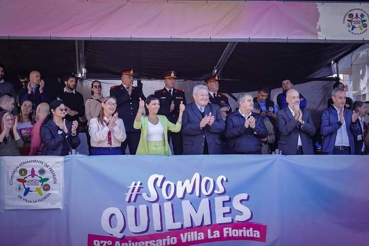 “CELEBREMOS EL DESARROLLO Y EL PROGRESO PARA UN FUTURO MEJOR”