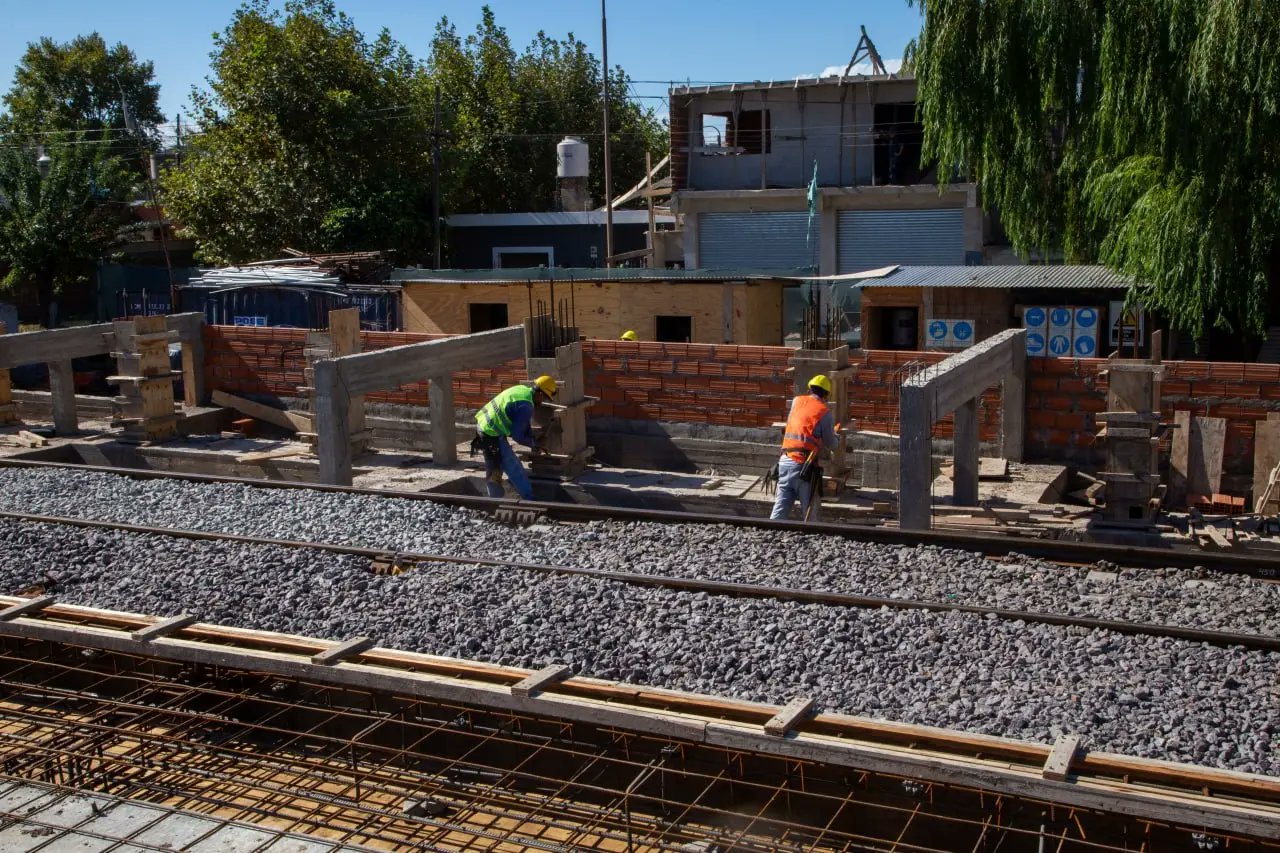 AVANZA A BUEN RITMO LA CONSTRUCCIÓN DE LA NUEVA ESTACIÓN DE TRENES