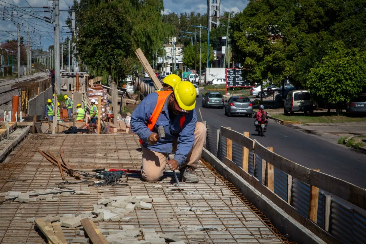 AVANZA A BUEN RITMO LA CONSTRUCCIÓN DE LA NUEVA ESTACIÓN DE TRENES