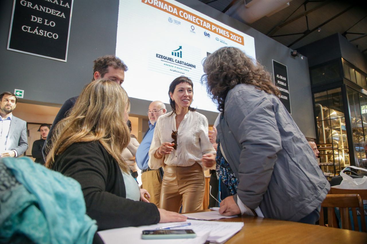 MAYRA PARTICIPÓ DE LA RONDA DE NEGOCIOS EN EL PARQUE DE LA CERVECERÍA