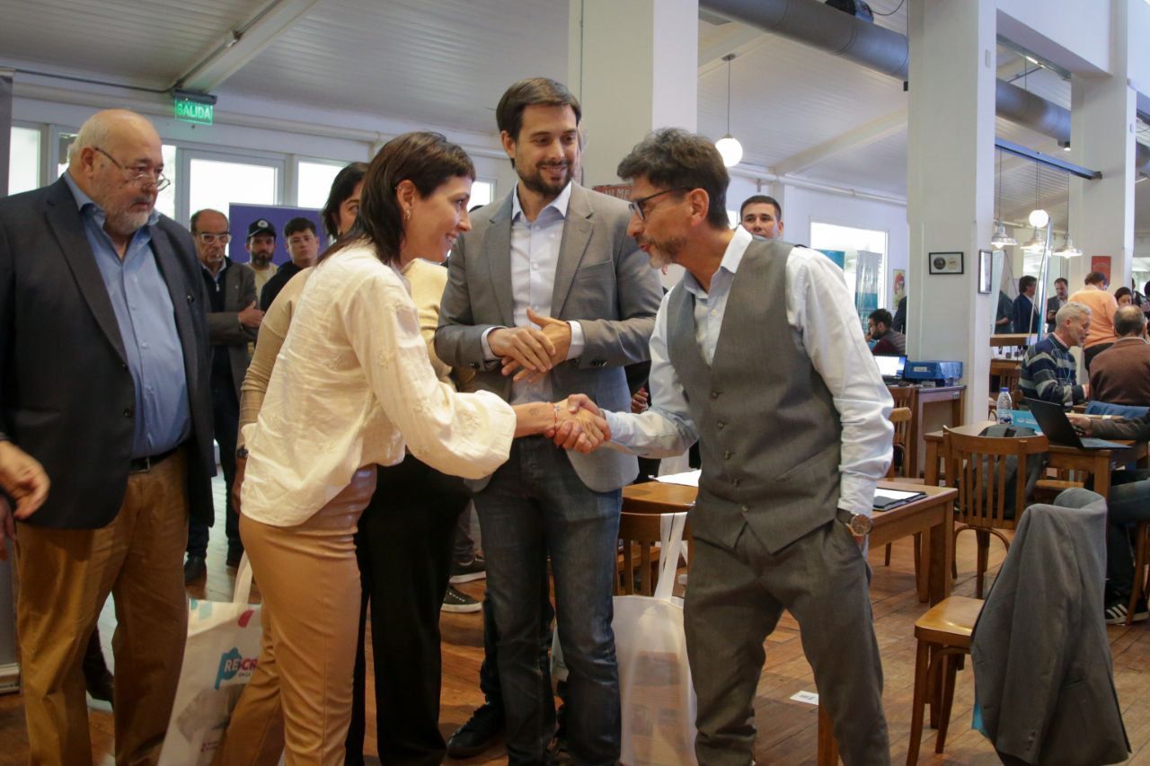 MAYRA PARTICIPÓ DE LA RONDA DE NEGOCIOS EN EL PARQUE DE LA CERVECERÍA