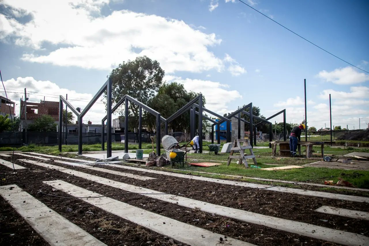 AVANZA CON LA CONSTRUCCIÓN DE LA CIUDAD DE LOS DEPORTES EN SOLANO