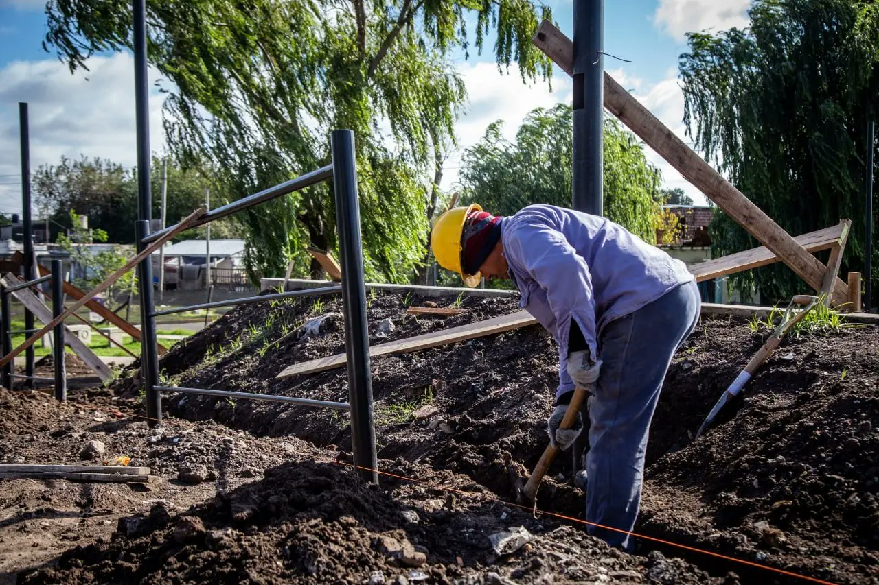 AVANZA CON LA CONSTRUCCIÓN DE LA CIUDAD DE LOS DEPORTES EN SOLANO