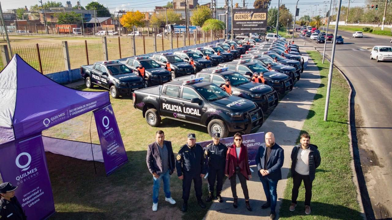 MAYRA PRESENTÓ 20 NUEVOS PATRULLEROS 0KM PARA LA POLICÍA LOCAL
