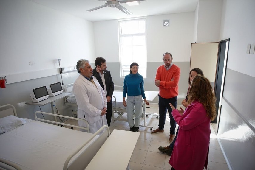 MAYRA Y NICOLÁS KREPLAK SUPERVISARON OBRAS EN EL HOSPITAL ISIDORO IRIARTE 