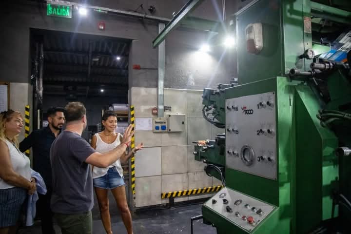 MAYRA ENTREGÓ EL CERTIFICADO DE APTITUD AMBIENTAL A ENVASES FLEXIBLES SRL