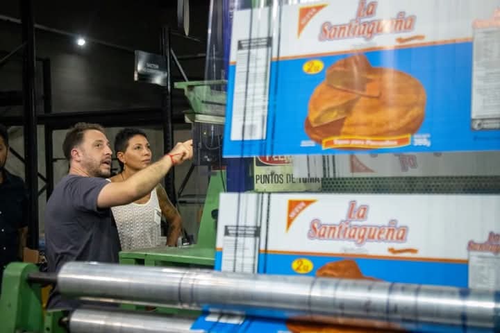 MAYRA ENTREGÓ EL CERTIFICADO DE APTITUD AMBIENTAL A ENVASES FLEXIBLES SRL