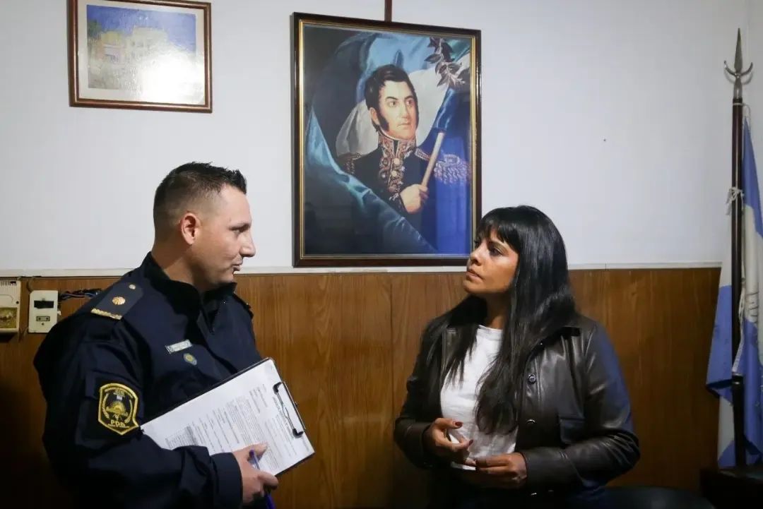 GRAN DESPLIEGUE DE EFECTIVOS EN UN NUEVO OPERATIVO POLICIAL EN EZPELETA