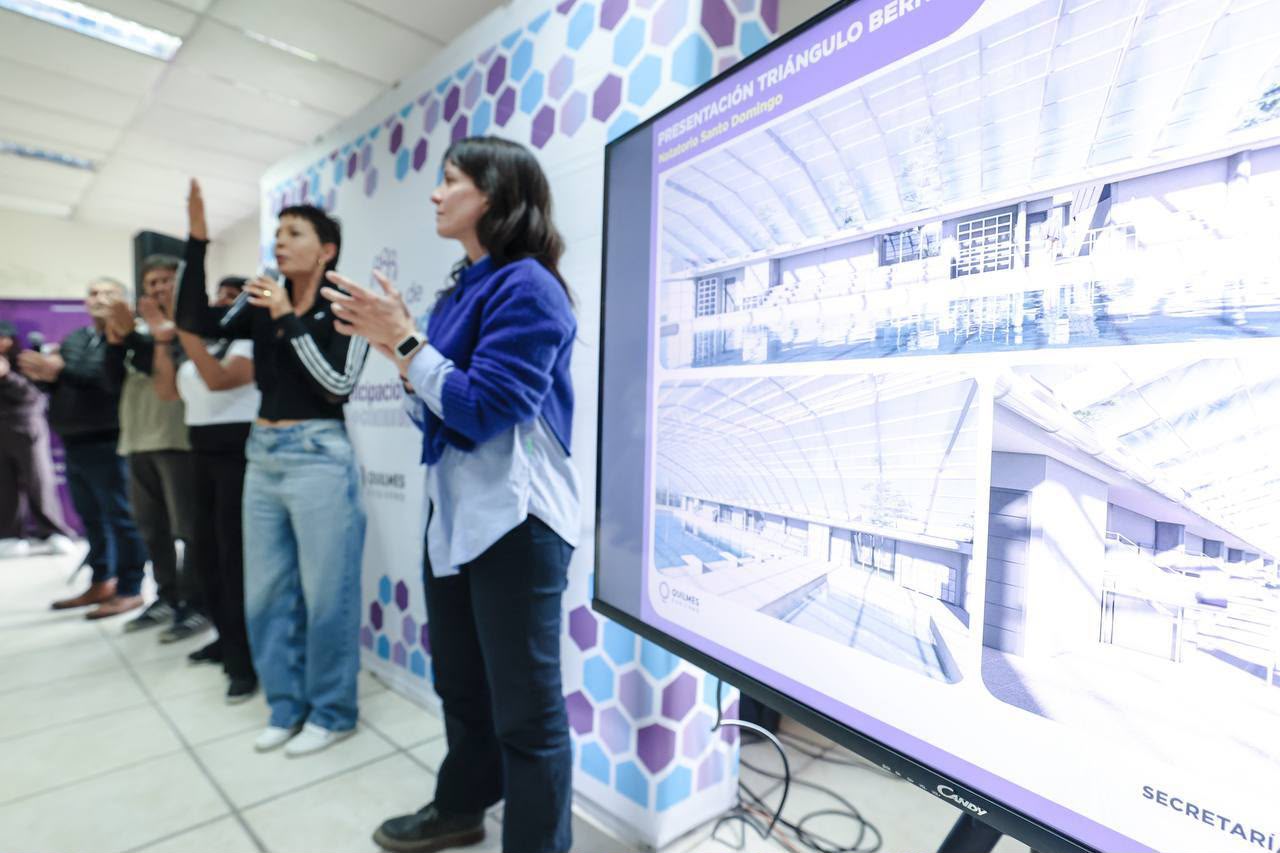 MAYRA Y EVA MIERI ANUNCIARON LA CONSTRUCCIÓN DE UN POLIDEPORTIVO CON PILETA